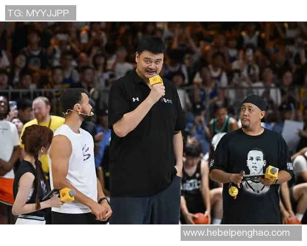 姚明踢墙事件引发热议背后的情感与体育精神探讨 姚明踢墙事件引发热议背后的情感与体育精神探讨