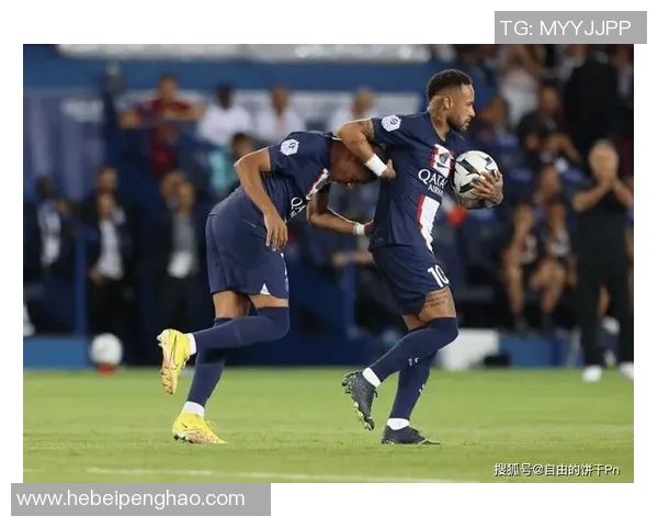 巴黎圣日耳曼主帅盛赞姆巴佩:他是球队的灵魂和希望 巴黎圣日耳曼主帅盛赞姆巴佩:他是球队的灵魂和希望